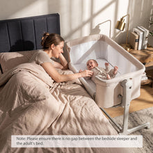 Load image into Gallery viewer, Bedside Crib with 4 Castors, Extendable Legs, Removable Mattress
